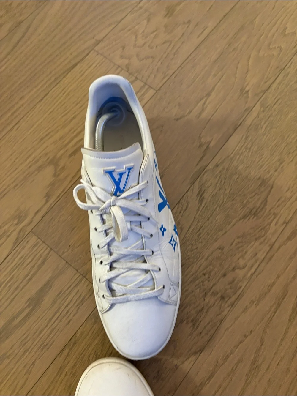 Louis Vuitton White Leather Sneakers with Blue LV Motif